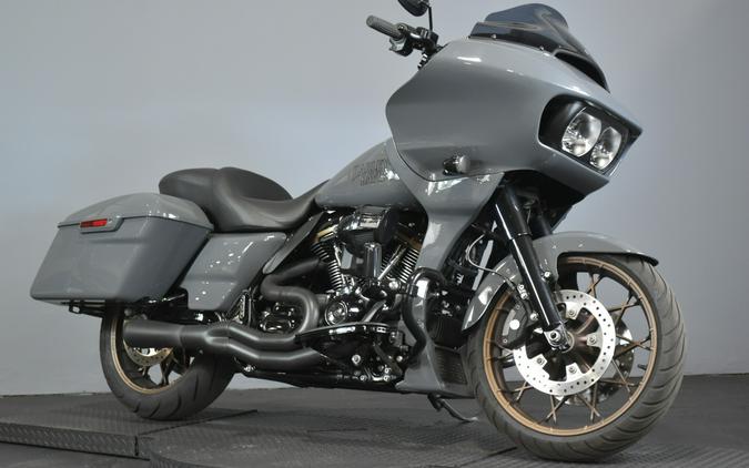 2022 Harley-Davidson Road Glide ST FLTRXST
