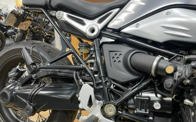 2021 BMW R nineT Black Storm Metallic