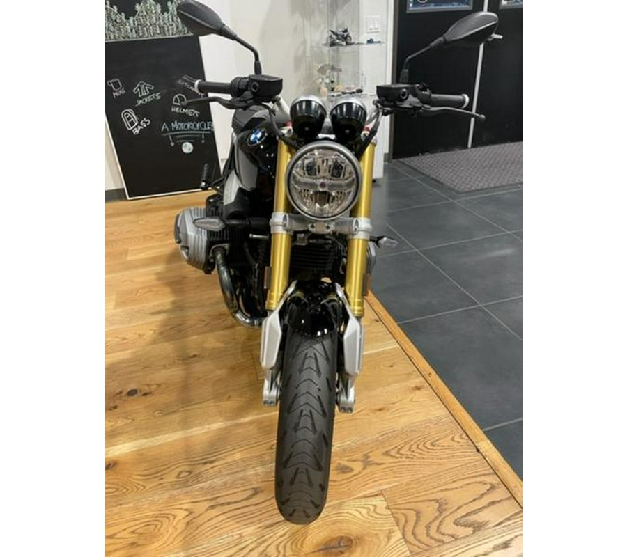 2021 BMW R nineT Black Storm Metallic