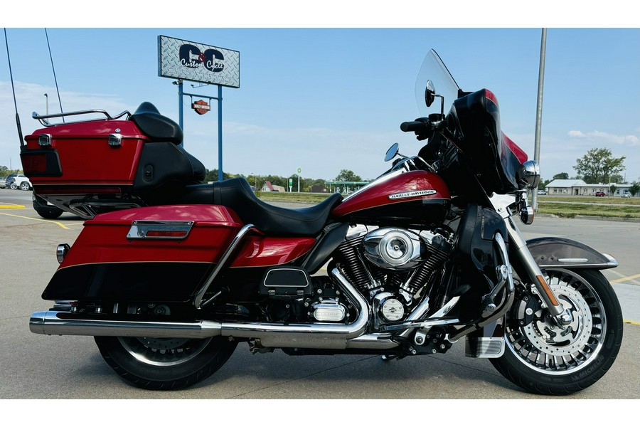 2011 Harley-Davidson® FLHTK ULTRA LIMITED