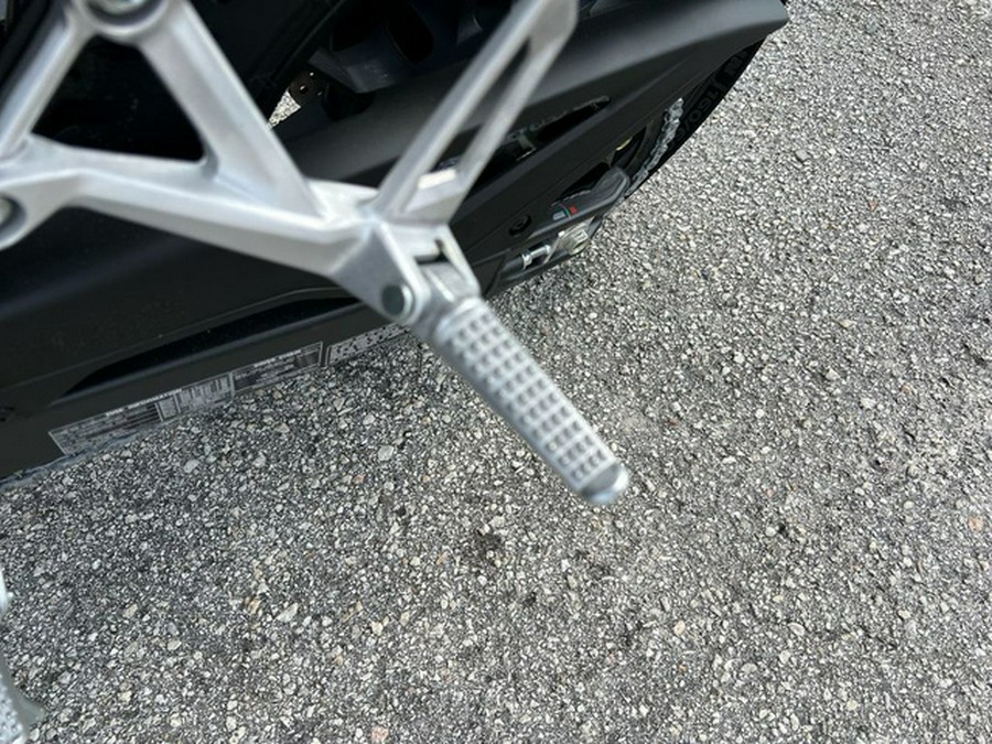 2025 Honda CB750 Hornet