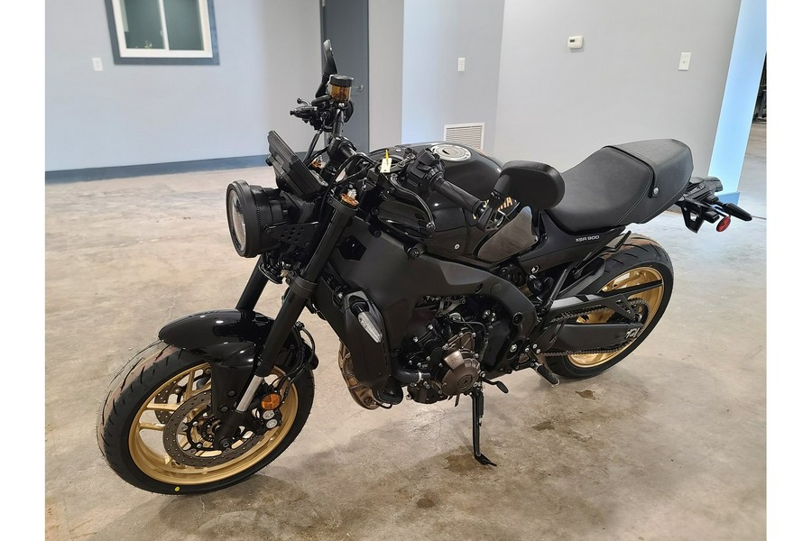 2025 Yamaha XSR 900