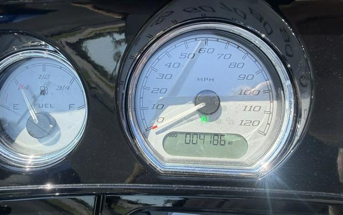 2017 Harley-Davidson FLHXS - Street Glide Special