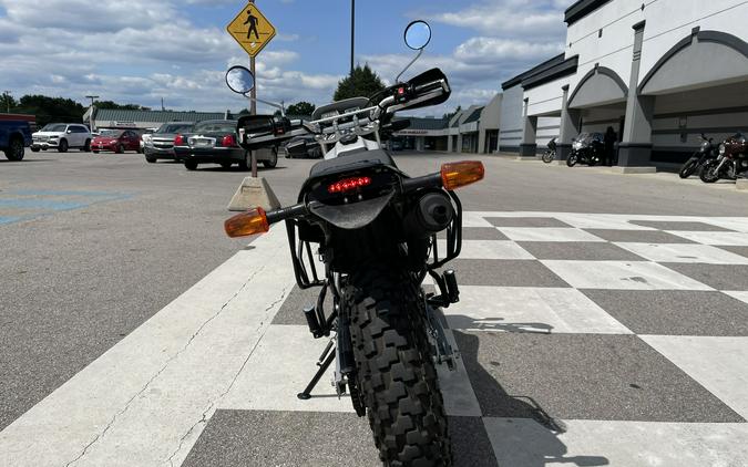 2025 Yamaha TW200