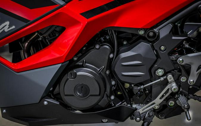 2024 Kawasaki Ninja® 500 ABS Passion Red/Metallic Flat Spark Black