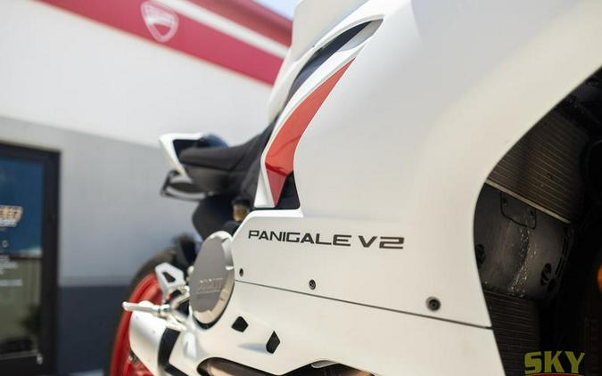 2021 Ducati Panigale V2 White Rosso Livery