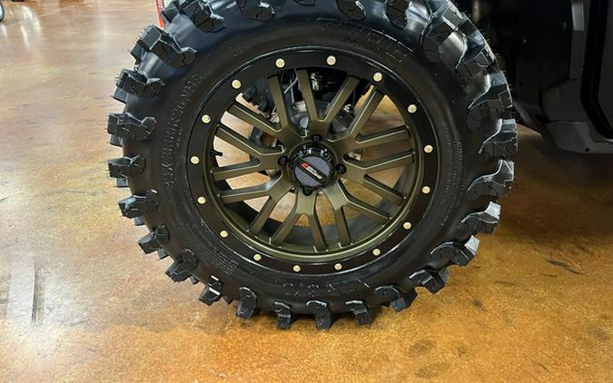 2026 Can-Am Defender MAX X Mr HD11 With Half-Doors