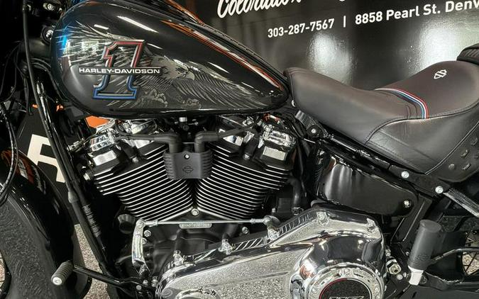2026 Harley-Davidson® FLHC - Heritage Classic Liberty Edition