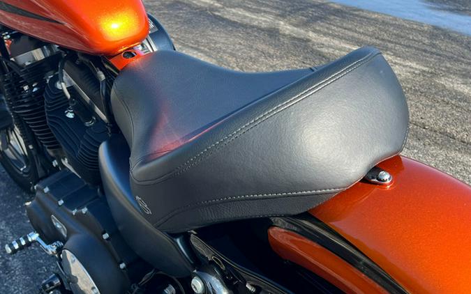 2021 Harley-Davidson XL883N - Iron 883