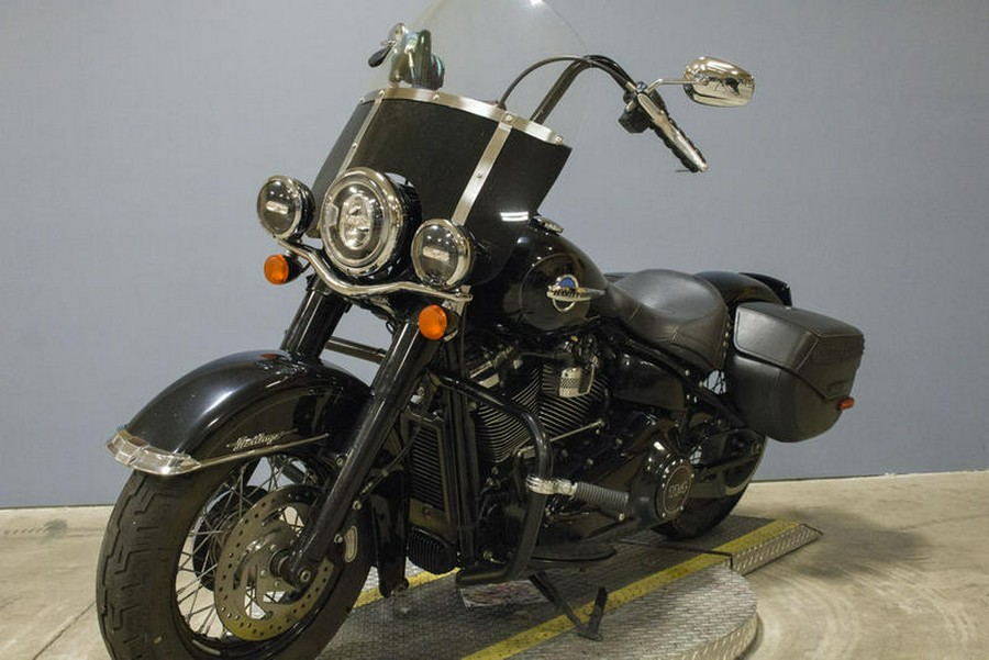 2018 Harley-Davidson® FLHC - Softail® Heritage Classic