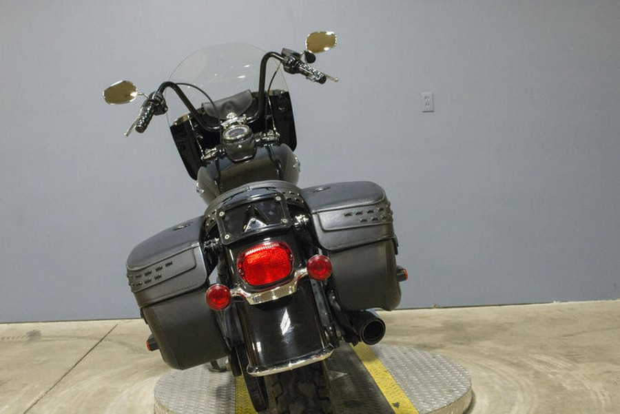 2018 Harley-Davidson® FLHC - Softail® Heritage Classic