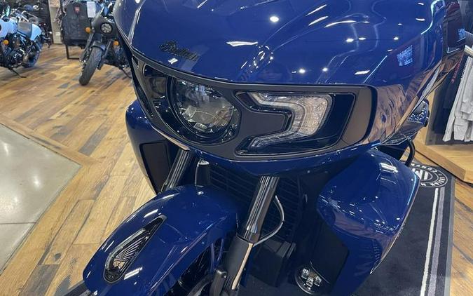 2024 Indian Motorcycle® Pursuit® Dark Horse® with PowerBand Audio Package Springfield Blue