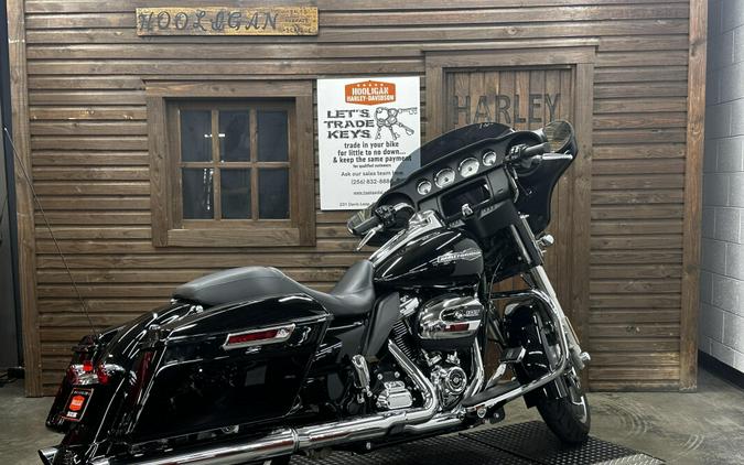 2023 Harley-Davidson Street Glide BLACK