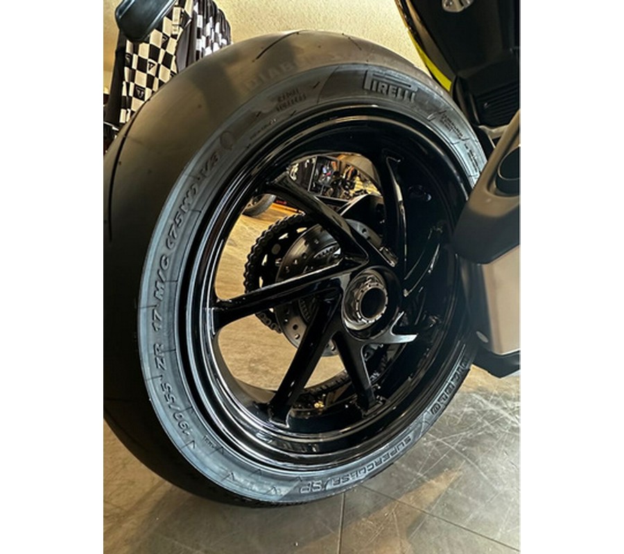 2025 Triumph Speed Triple 1200 RS