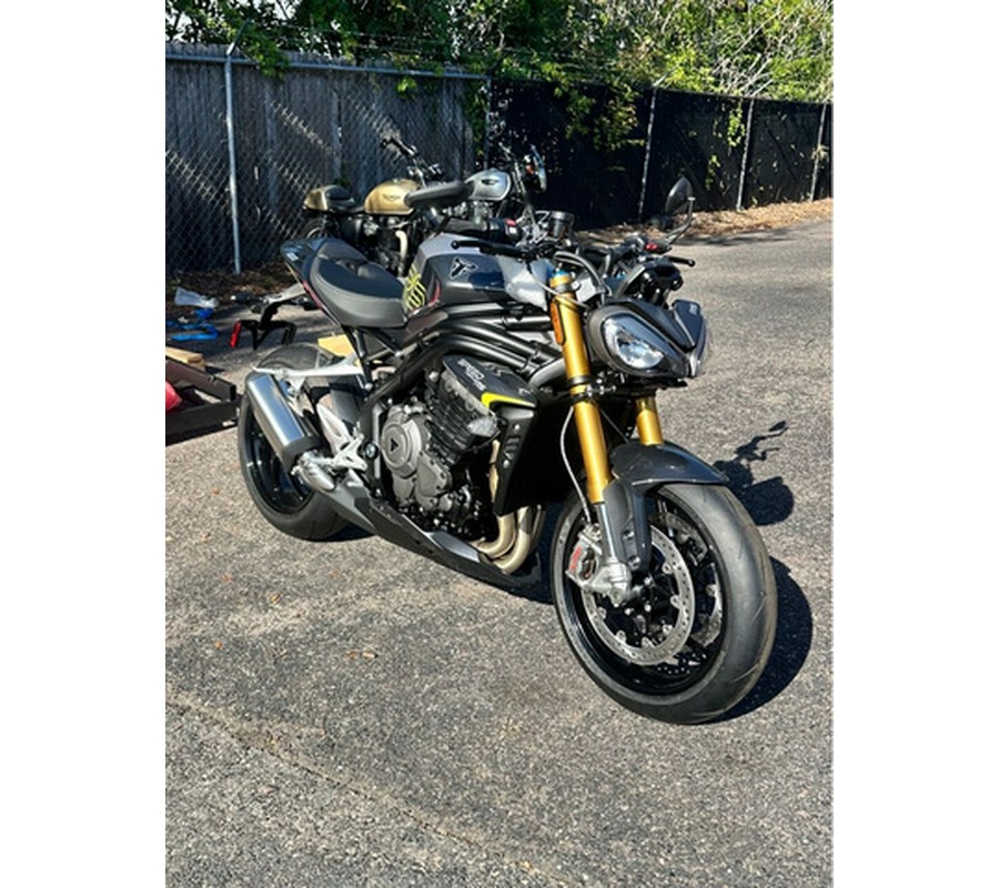 2025 Triumph Speed Triple 1200 RS