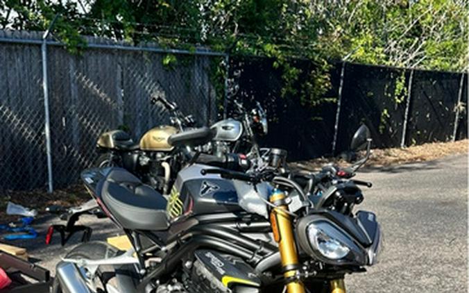 2025 Triumph Speed Triple 1200 RS