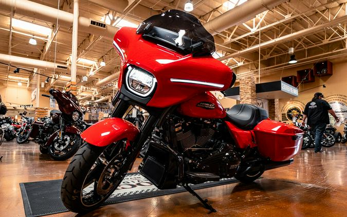 2026 Harley-Davidson Street Glide Grand American Touring FLHX