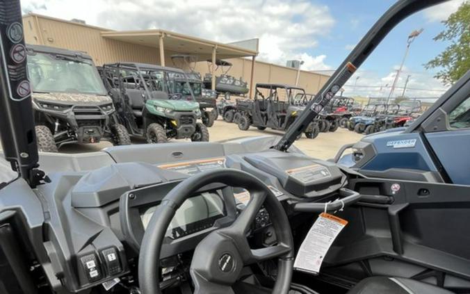 2027 Can-Am Commander MAX XT 1000R