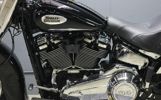 2024 Harley-Davidson® FLHCS - Heritage Classic