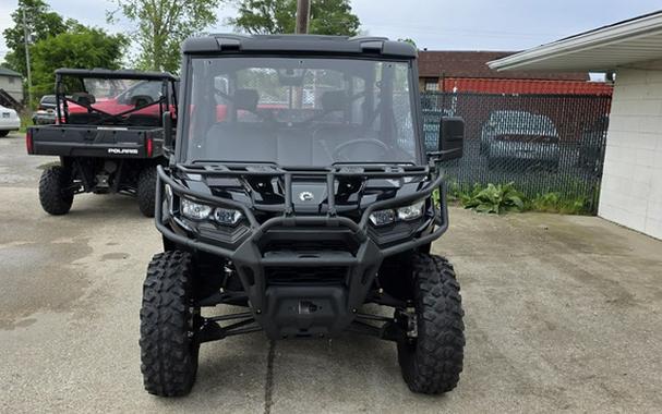 2023 Can-Am Defender MAX DPS HD9