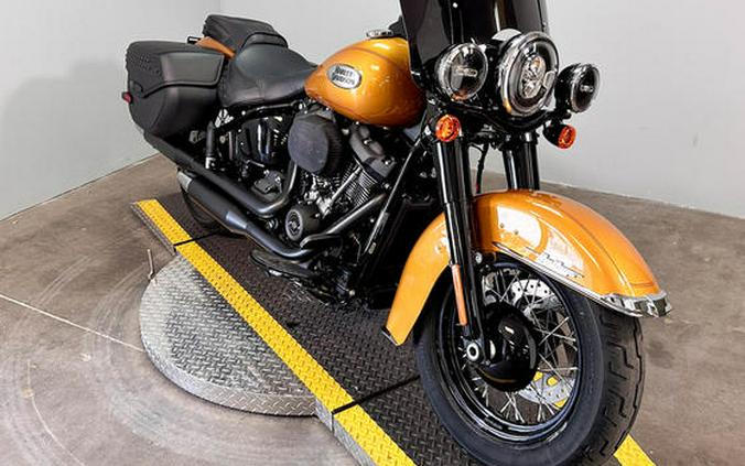 2023 Harley-Davidson® FLHCS - Heritage Classic