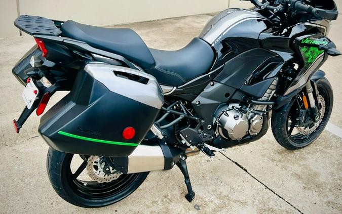 2022 Kawasaki Versys 1000 SE LT+