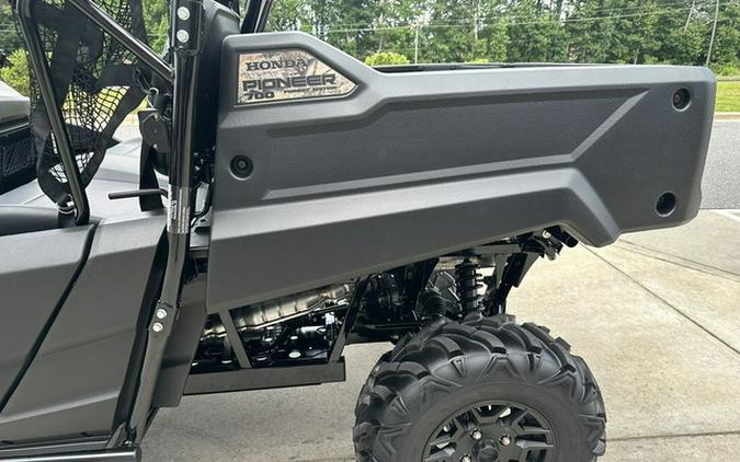 2025 Honda Pioneer 700 Forest