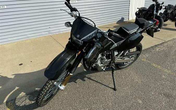 2024 Suzuki DR-Z400S