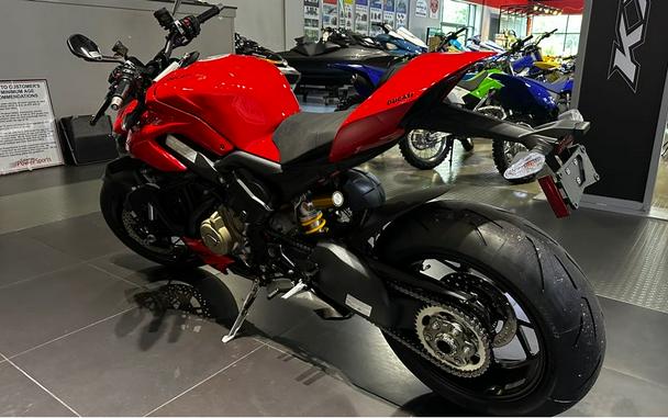 2024 Ducati Streetfighter V4