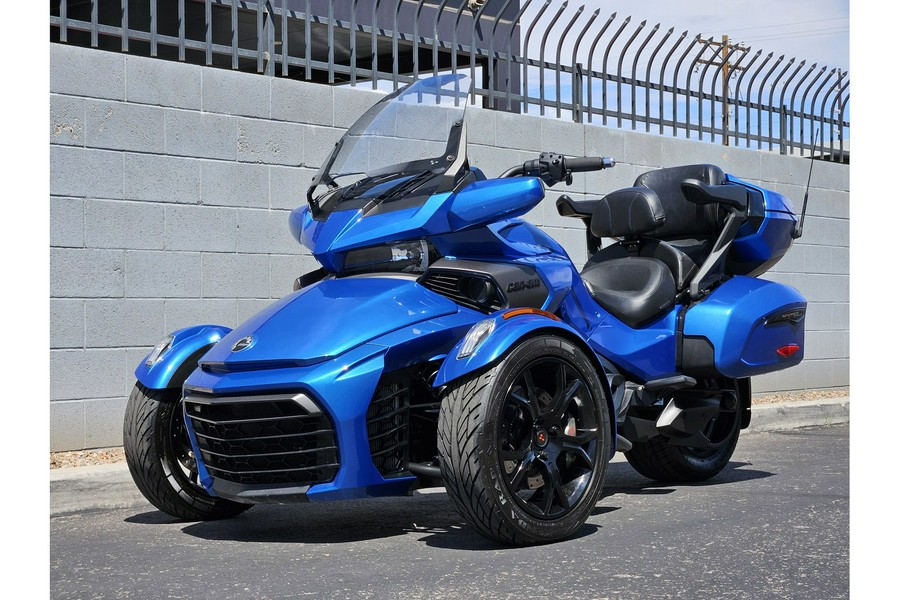 2019 Can-Am Spyder® F3 Limited SE6 - Dark Edition