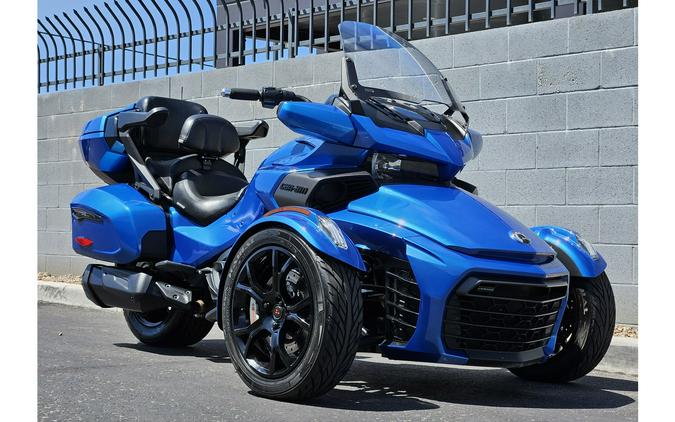 2019 Can-Am Spyder® F3 Limited SE6 - Dark Edition