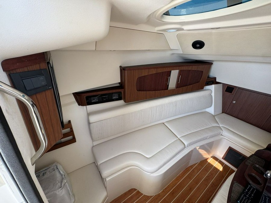 2021 Grady-White Freedom 375