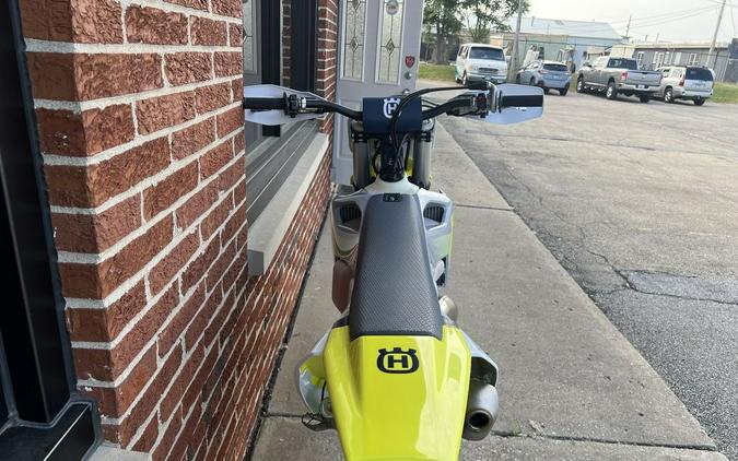 2024 Husqvarna® TX 300