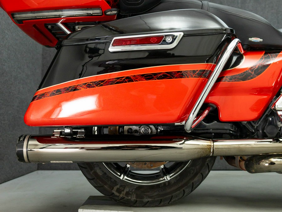 2016 HARLEY DAVIDSON FLHTKSE CVO ULTRA LIMITED W/ABS