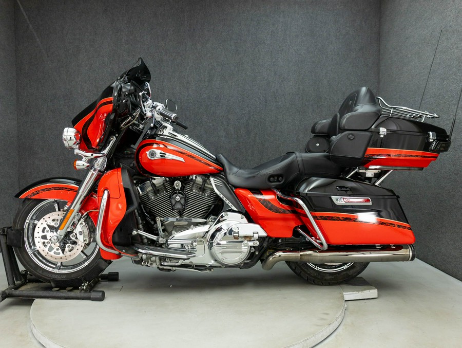 2016 HARLEY DAVIDSON FLHTKSE CVO ULTRA LIMITED W/ABS