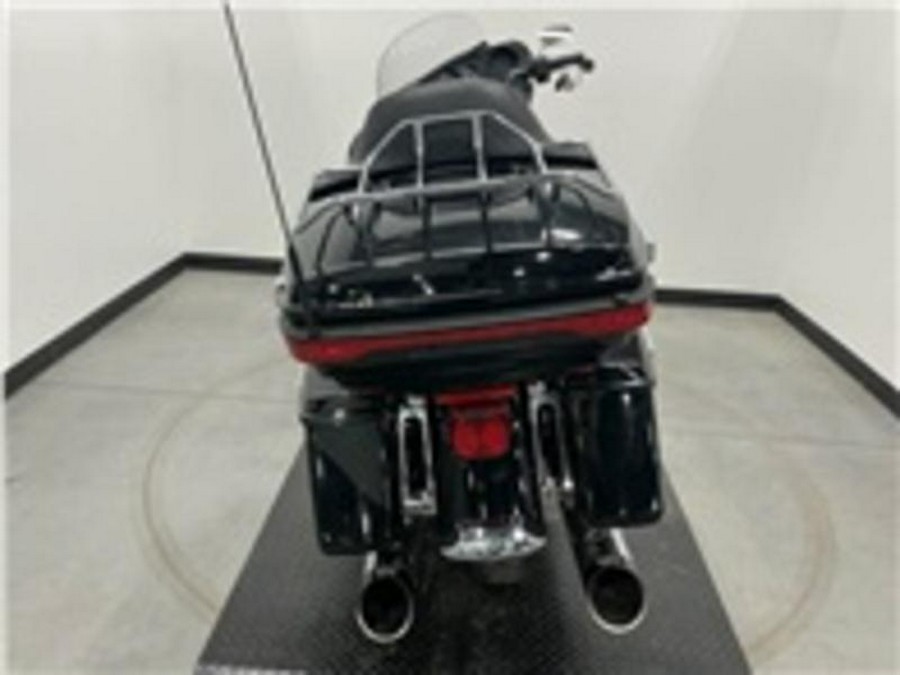 2018 Harley-Davidson® FLHTKL - Ultra Limited Low