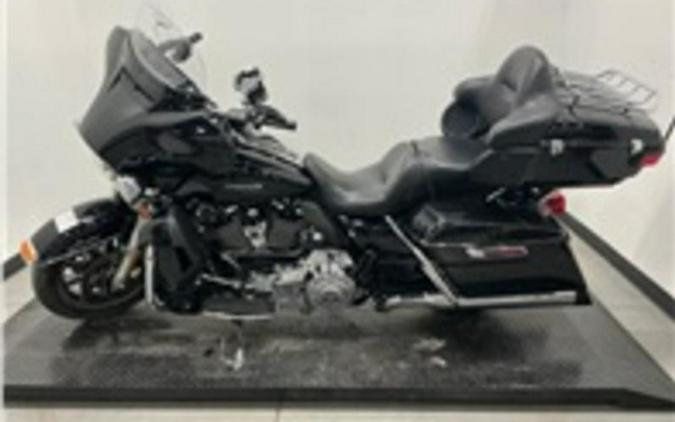 2018 Harley-Davidson® FLHTKL - Ultra Limited Low