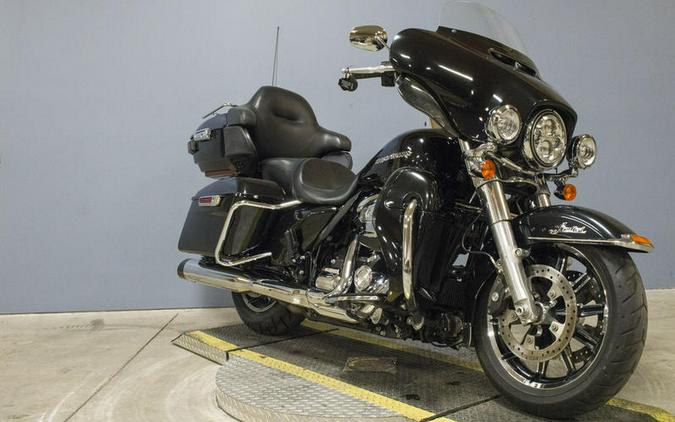 2018 Harley-Davidson® FLHTKL - Ultra Limited Low