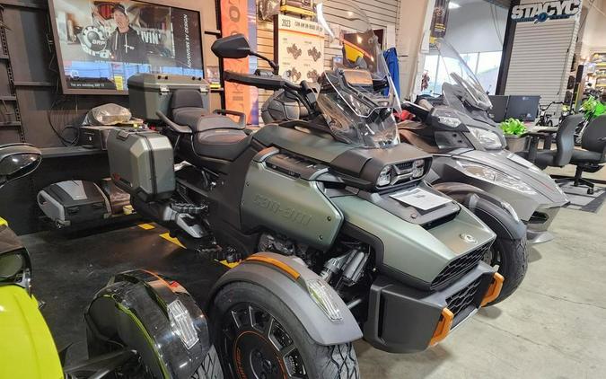 2026 Can-Am® Canyon Redrock