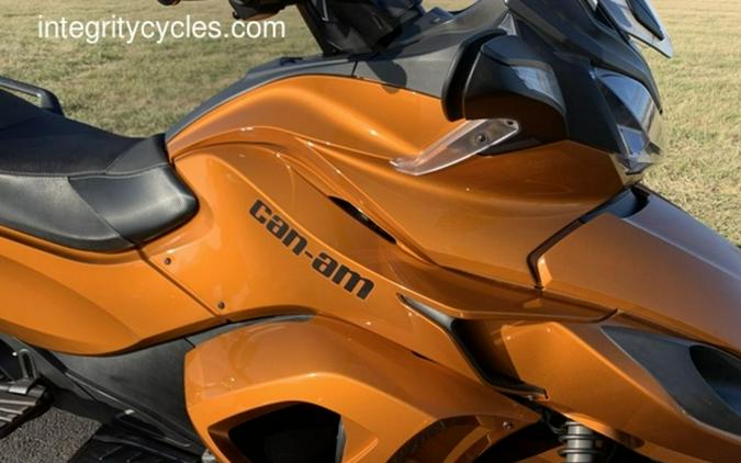 2014 Can-Am® Spyder® ST-S SE5