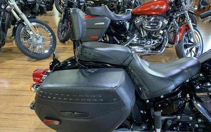 2020 Harley-Davidson® FLHCS - Heritage Classic 114