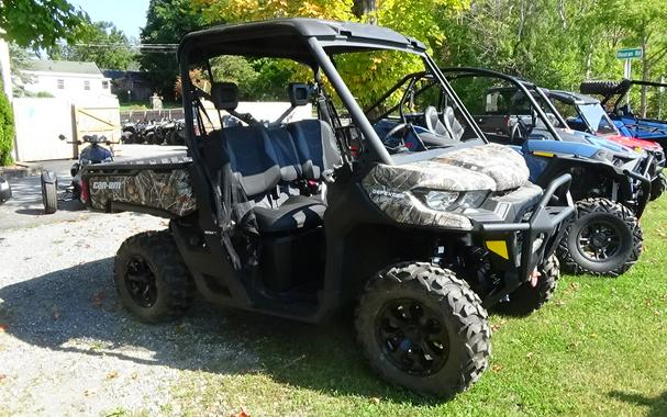 2024 Can-Am Defender XT HD9