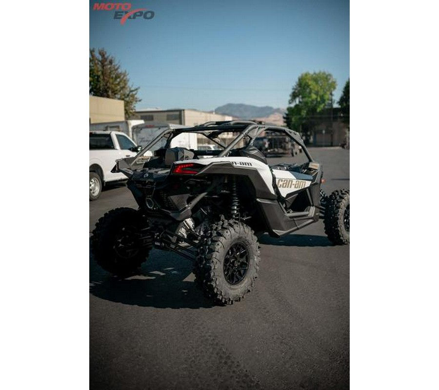 2024 Can-Am® Maverick X3 RS Turbo RR Catalyst Gray