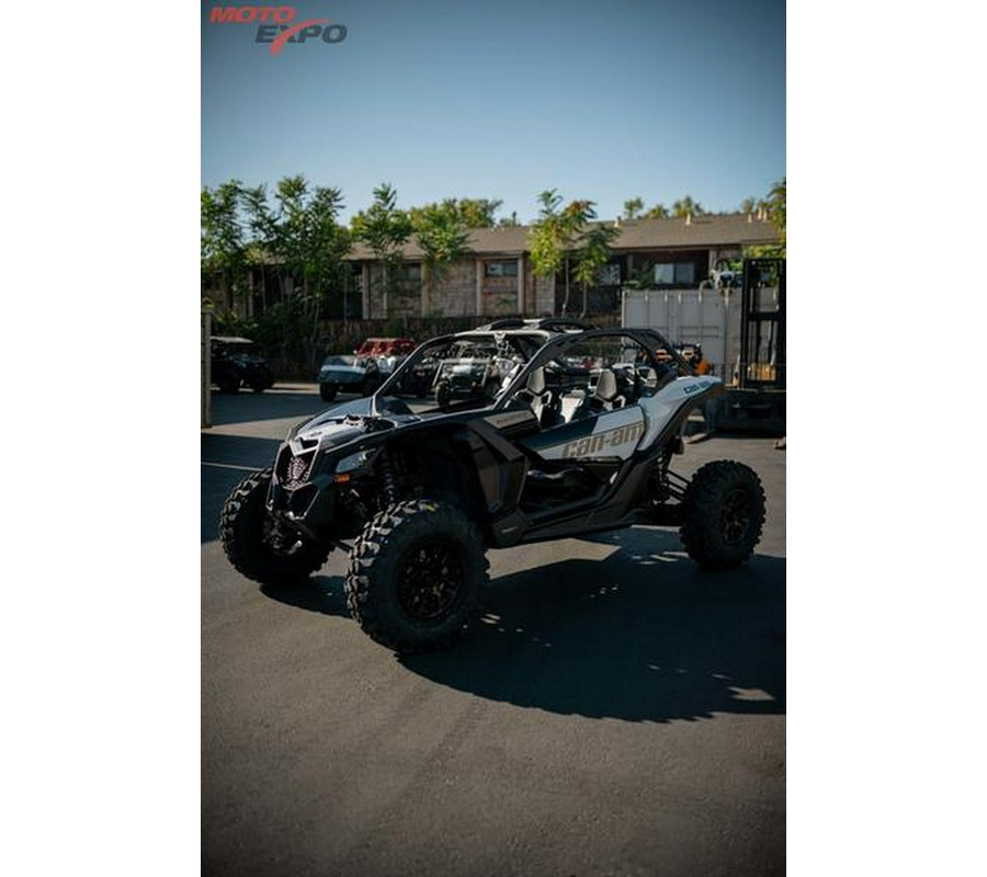 2024 Can-Am® Maverick X3 RS Turbo RR Catalyst Gray