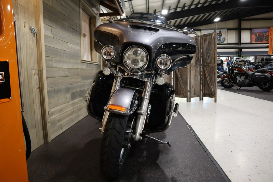 2014 Electra Glide® Ultra Limited (FLHTK)