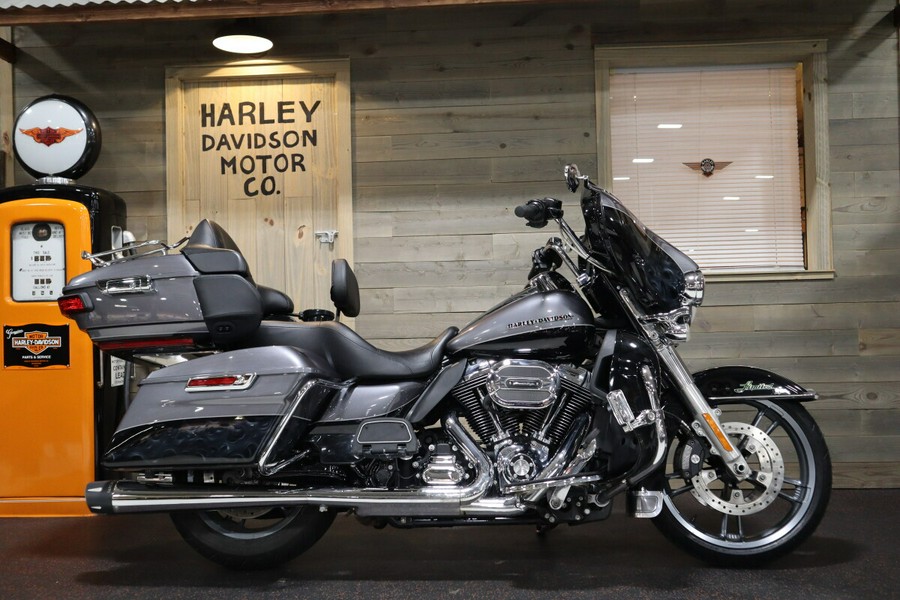 2014 Electra Glide® Ultra Limited (FLHTK)