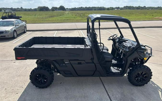 2026 Can-Am® Defender PRO XT HD10
