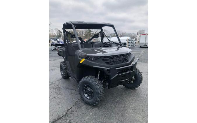 2024 Polaris Industries Ranger® 1000 Premium