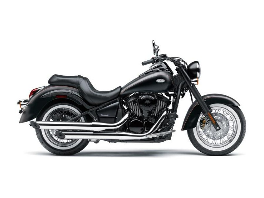 2018 Kawasaki Vulcan® 900 Classic