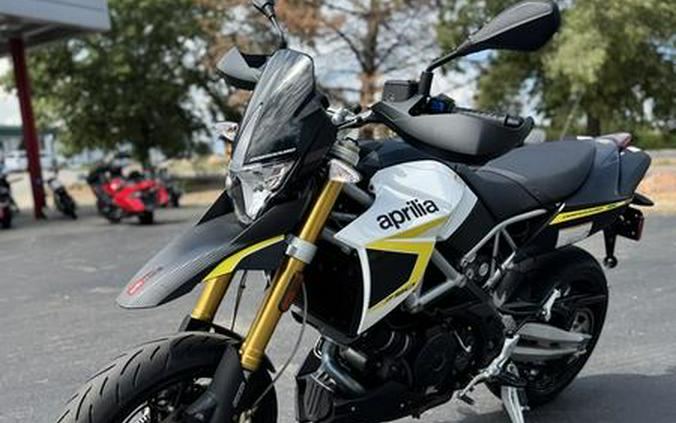 2016 Aprilia® Dorsoduro 750 ABS